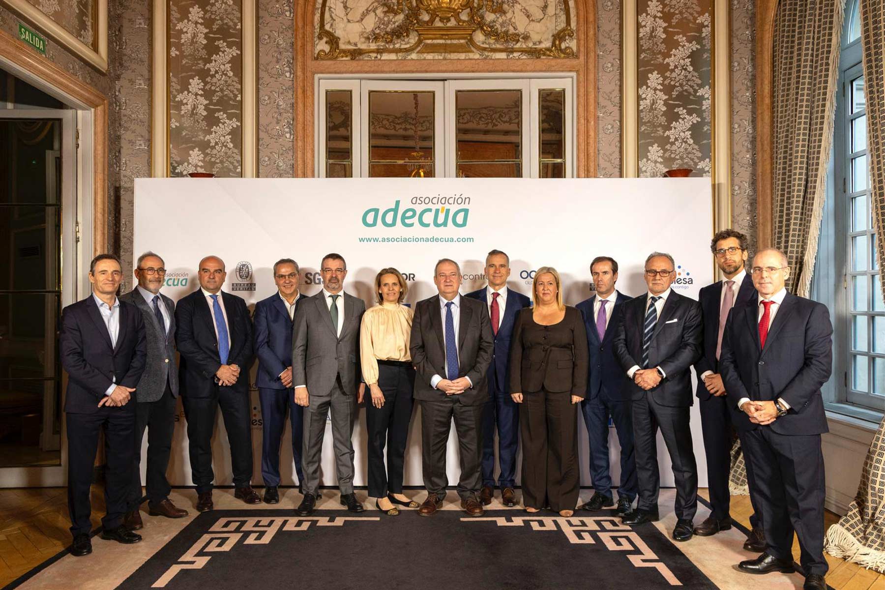 OCA GLOBAL, miembro de la junta de la nueva Asociación Adecúa